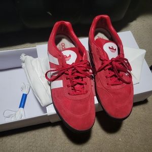 Adidas skateboarding mark Gonzalez Aloha gummo